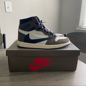 Air Jordan 1 Travis Scott High Top Size 9
